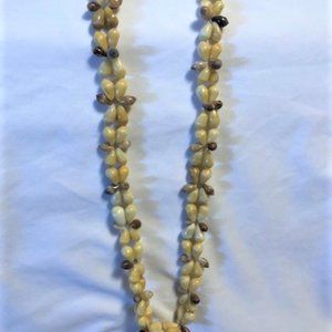 Vintage Seashell Neckace